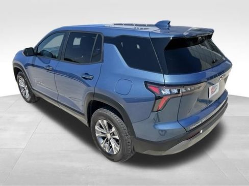 Used 2025 Chevrolet Equinox LT w/ Safety and Technology Package AWD/4WD image 7
