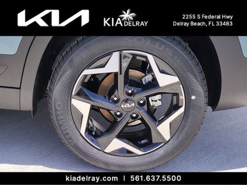 New 2026 Kia Seltos S FWD image 30