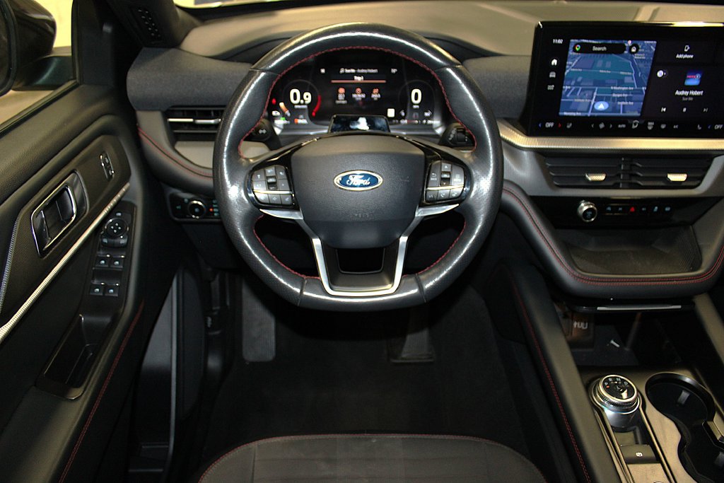 Used 2025 Ford Explorer ST-Line AWD/4WD image 10