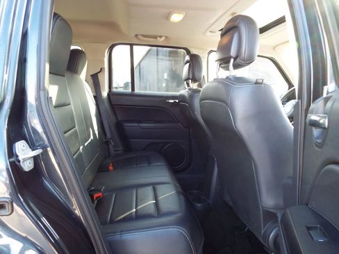 Used 2015 Jeep Patriot High Altitude image 26