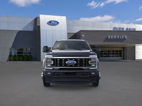 New 2026 Ford F450 Platinum w/ FX4 Off-Road Package image 6