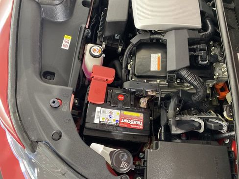 Used 2020 Toyota Prius Prime Limited FWD image 34