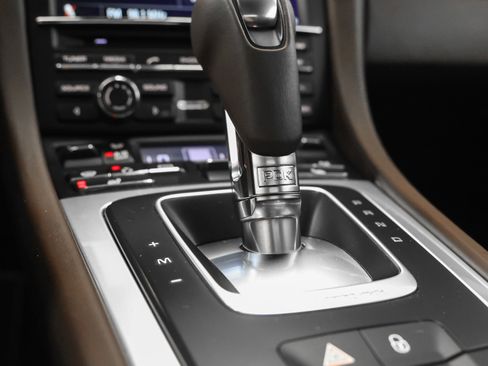 Used 2013 Porsche 911 Carrera S image 40