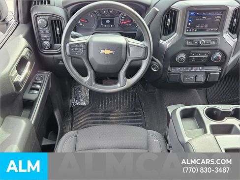 Used 2024 Chevrolet Silverado 1500 Custom image 7
