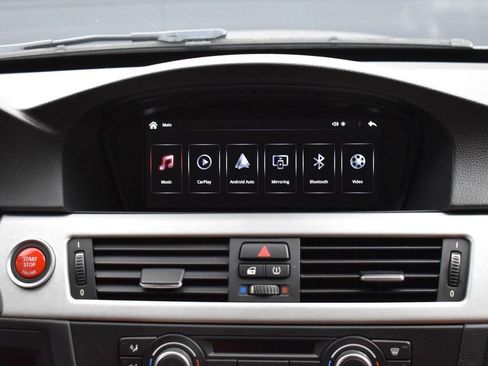 Used 2011 BMW M3 Sedan image 20