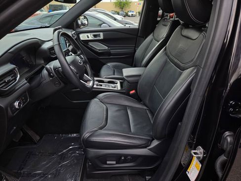 Used 2022 Ford Explorer ST w/ Equipment Group 401A AWD/4WD image 23