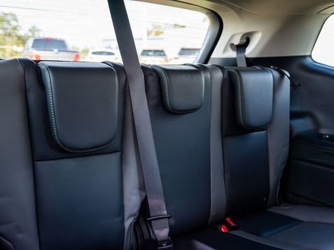 Certified 2024 Subaru Ascent Onyx Edition image 10