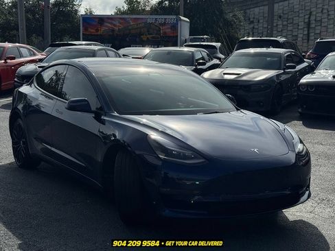 Used 2022 Tesla Model 3 Performance AWD/4WD image 10