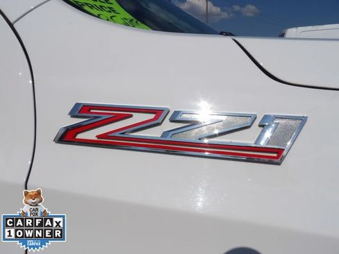 Used 2021 Chevrolet Suburban Z71 w/ Luxury Package AWD/4WD image 13