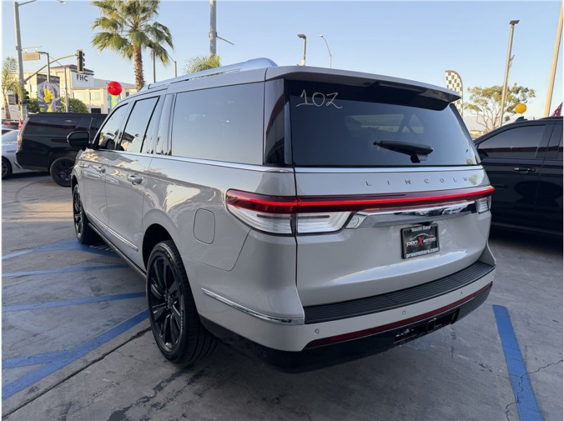 Used 2022 Lincoln Navigator L Reserve AWD/4WD image 68