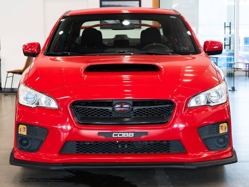 Used 2016 Subaru WRX image 2