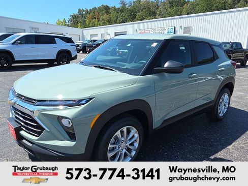 New 2026 Chevrolet TrailBlazer LS w/ LS Convenience Package FWD image 4
