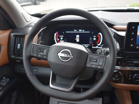 New 2026 Nissan Pathfinder Platinum w/ Cargo Package FWD image 36