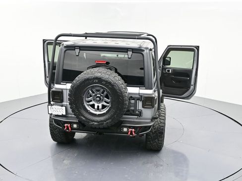 Used 2020 Jeep Wrangler Rubicon w/ Cold Weather Group image 27