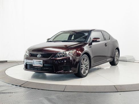 Used 2013 Scion tC FWD image 3