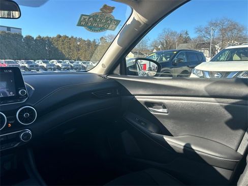 Certified 2025 Nissan Sentra SV image 23