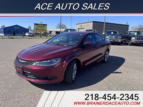 Used 2015 Chrysler 200 S w/ Comfort Group AWD/4WD image 1