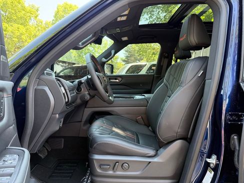 New 2025 Nissan Armada PRO-4X w/ Pro-4X Premium Package image 11