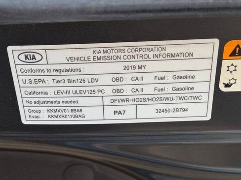 Used 2019 Kia Soul FWD image 15