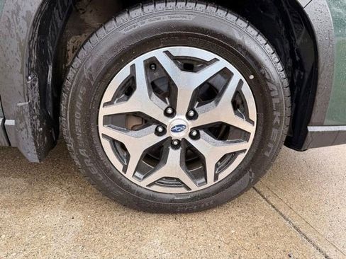 Certified 2023 Subaru Forester Premium AWD/4WD image 12