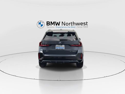 New 2027 BMW X1 xDrive28i AWD/4WD image 2
