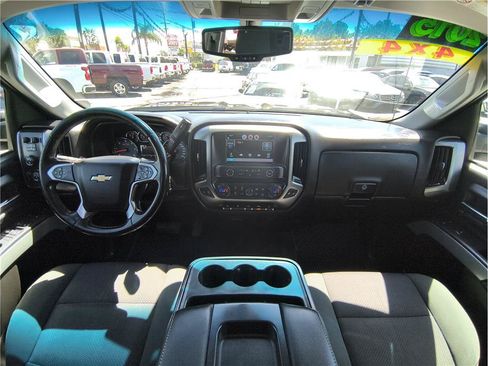 Used 2015 Chevrolet Silverado 2500 LT w/ LT Convenience Package AWD/4WD image 6