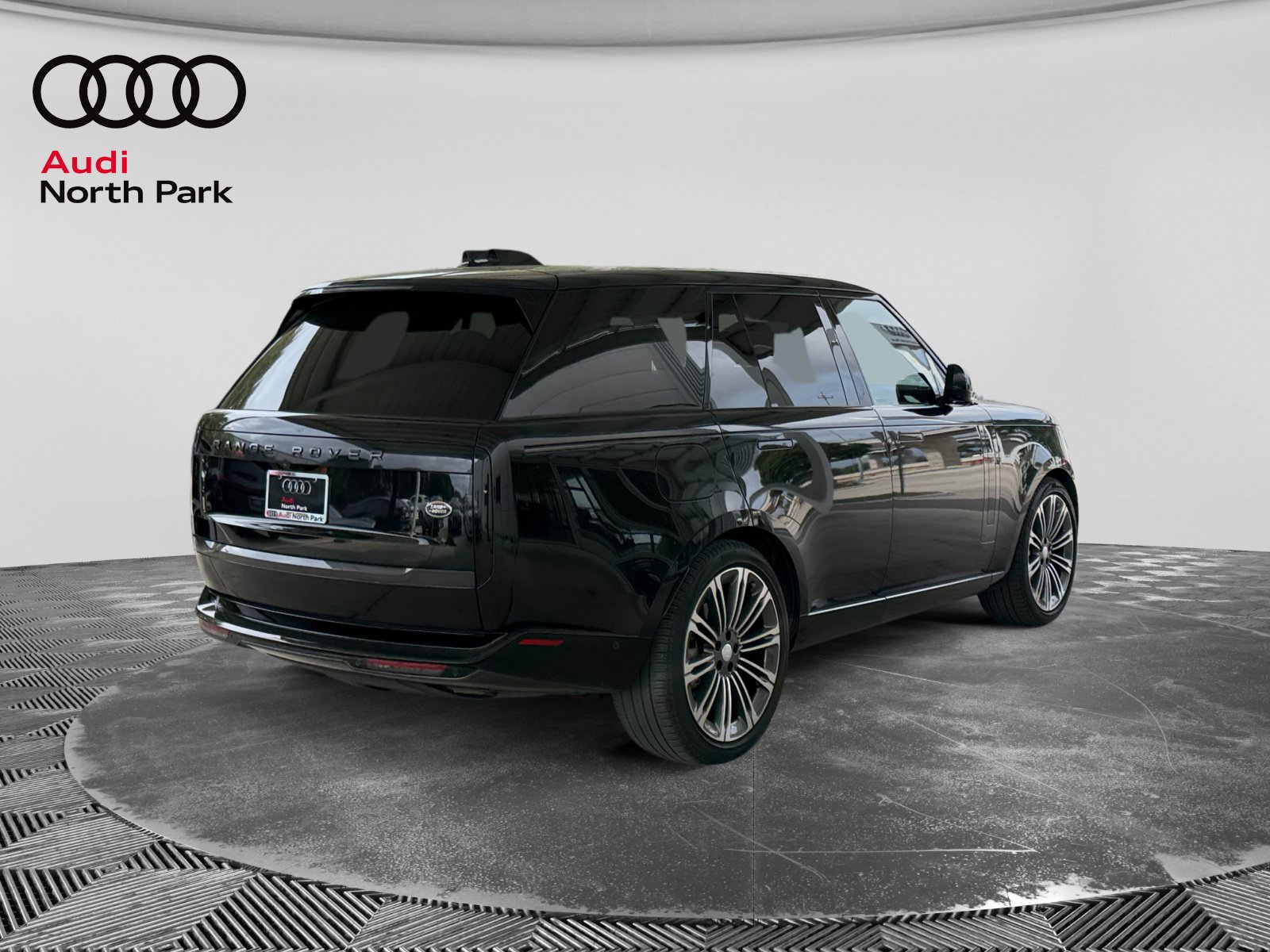 Used 2023 Land Rover Range Rover SE AWD/4WD image 5