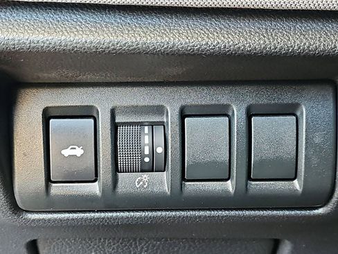 Used 2020 Subaru Legacy AWD/4WD image 30