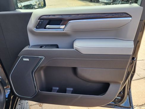 New 2026 GMC Sierra 1500 SLT w/ SLT Premium Plus Package image 37