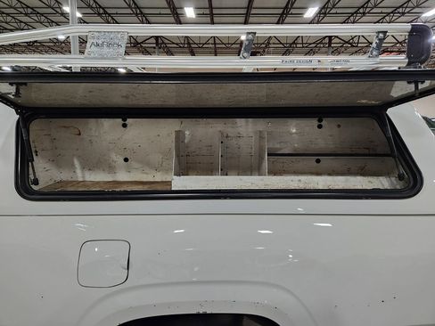Used 2021 Toyota Tacoma SR RWD image 52