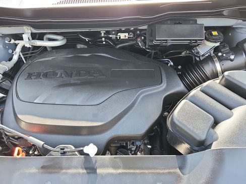 Certified 2024 Honda Ridgeline TrailSport image 22