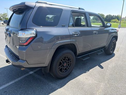 Used 2023 Toyota 4Runner SR5 Premium w/ Moonroof Package AWD/4WD image 5