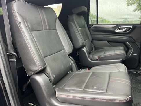 Used 2022 Chevrolet Suburban RST w/ Luxury Package AWD/4WD image 29