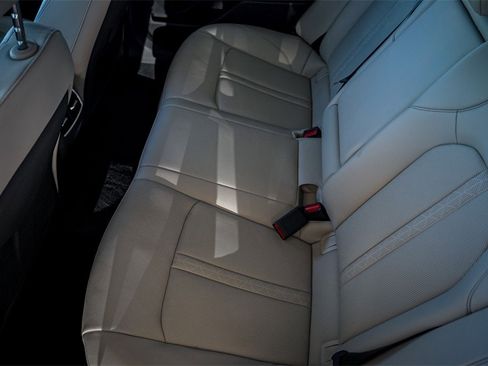 Used 2024 Hyundai Sonata Limited image 30