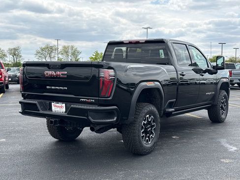 New 2026 GMC Sierra 2500 AT4X AWD/4WD image 10