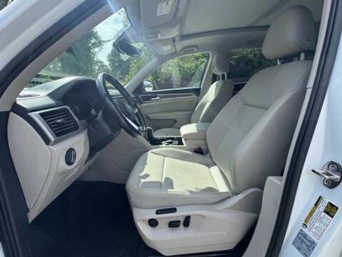 Used 2021 Volkswagen Atlas SEL AWD/4WD image 4