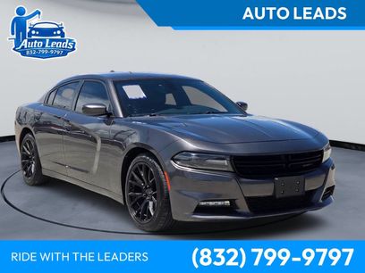 Used 2017 Dodge Charger SXT