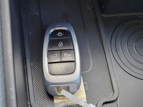 Used 2025 Hyundai Palisade SEL AWD/4WD image 24