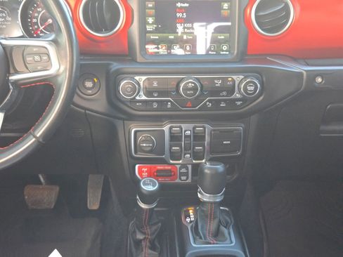 Used 2020 Jeep Gladiator Rubicon AWD/4WD image 17