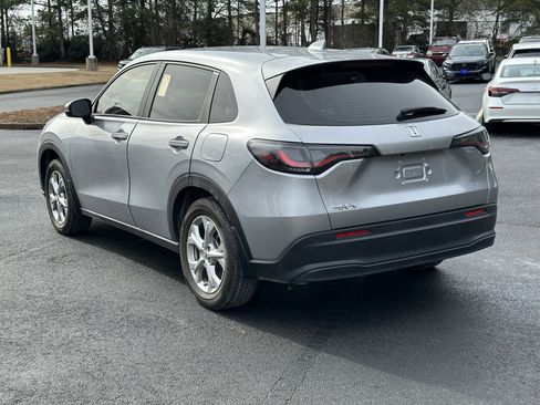 Used 2024 Honda HR-V LX image 9