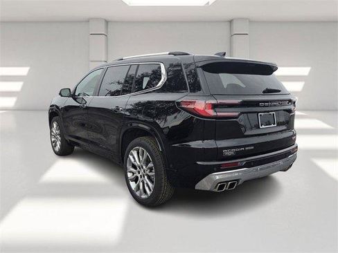 Used 2025 GMC Acadia Denali w/ Super Cruise Package image 3