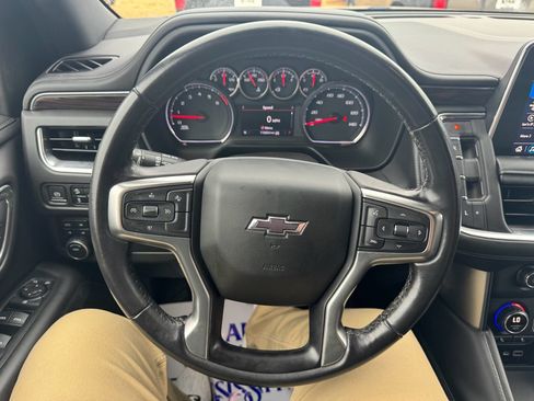 Used 2021 Chevrolet Tahoe Z71 w/ Rear Media and Nav Package image 22