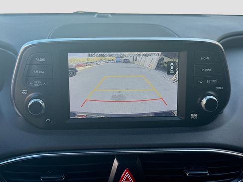 Used 2019 Hyundai Santa Fe SEL image 11