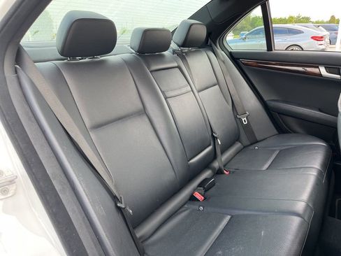 Used 2013 Mercedes-Benz C 250 Sedan image 26