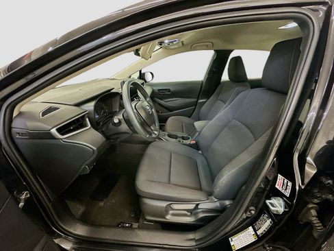 Used 2023 Toyota Corolla LE FWD image 13