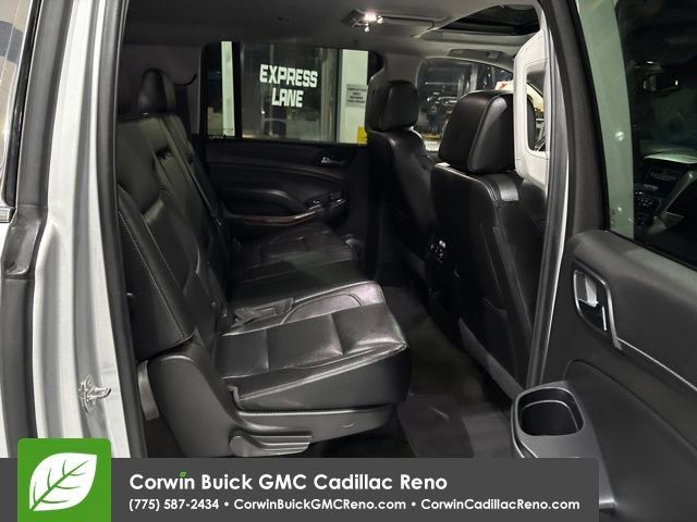 Used 2017 GMC Yukon XL SLT w/ Open Road Package AWD/4WD image 17