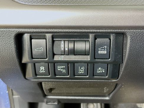Used 2019 Subaru Outback 2.5i Premium image 17