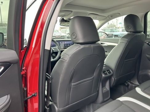 New 2026 Buick Envision Sport Touring image 17