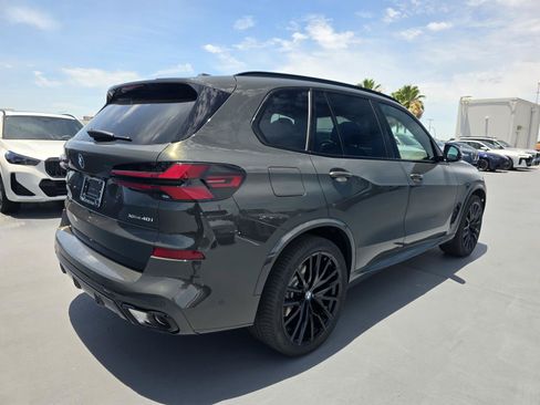 New 2026 BMW X5 xDrive40i w/ M Sport Package AWD/4WD image 2