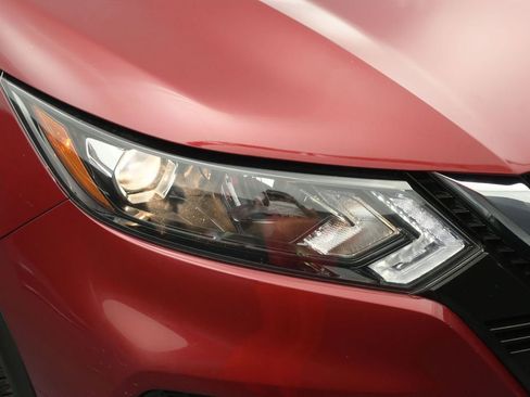 Certified 2022 Nissan Rogue Sport SV AWD/4WD image 10